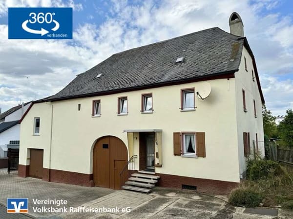 Immobilie in Platten - Viel Raum für Ihre Ideen: Wohnhaus mit weitläufigem Grundstück - Bild 0