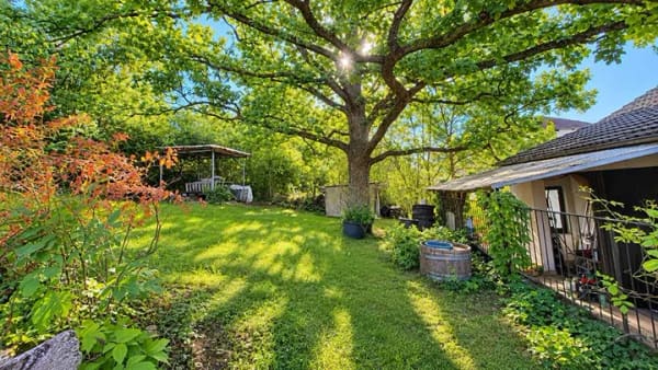 Immobilie in Reichenberg - Reichenberg: Großzügige 4-Zimmer-Wohnung auf zwei Ebenen mit Garten, Balkon und Garage - Bild 2
