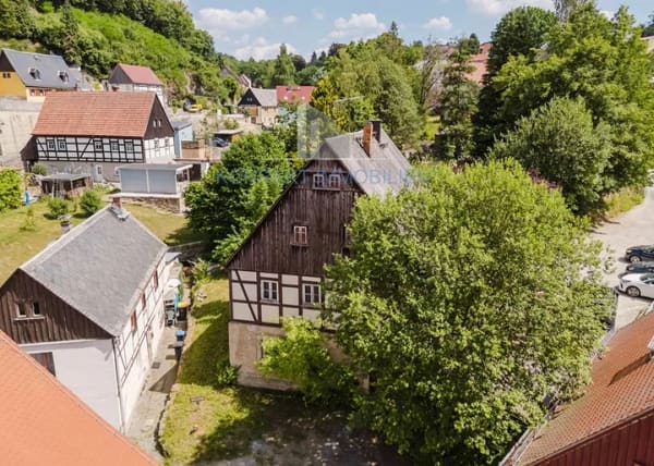 Immobilie in Hohnstein - Über 300 Jahre Geschichte: Fachwerkhaus für Naturliebhaber in Hohnstein im NP Sächsische Schweiz - Bild 1