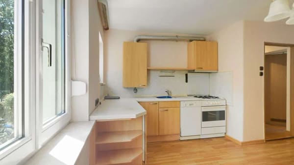 Immobilie in Augsburg - Zum Hübschmachen: 1-Zimmer-Wohnung mit großer Wohnküche in Augsburg-Bärenkeller im Erbbaurecht - Bild 2