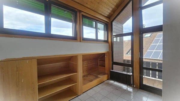 Immobilie in Baiersbronn - Ein Grundriss, der begeistert - lichtdurchflutetes Wohnen mit Kamin & Weitblick - Bild 2