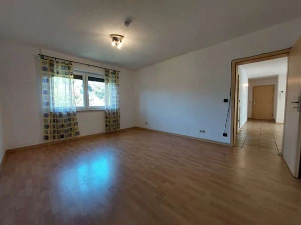 Immobilie in Garbsen - MGK bietet Schloß Ricklingen: Gepflegtes Zweifamilienhaus mit Garten & Dachterrasse - Bild 3