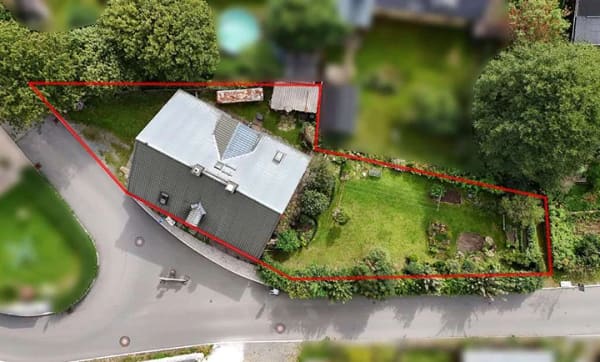 Immobilie in Bärenstein - Gemütliches und geräumiges Einfamilienhaus in ruhiger Lage & mit schönem Garten in Bärenstein - Bild 1