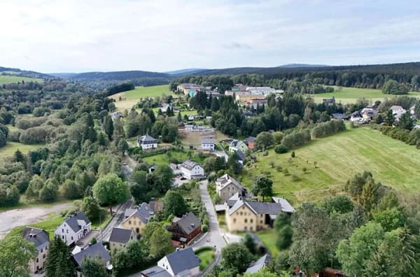 Immobilie in Bärenstein - Gemütliches und geräumiges Einfamilienhaus in ruhiger Lage & mit schönem Garten in Bärenstein - Bild 3