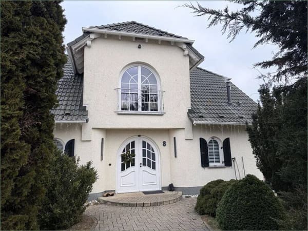 Immobilie in Amt Wachsenburg - Stilvolles Einfamilienhaus mit großer moderner Wohnküche und mediterranem Flair - Bild 2