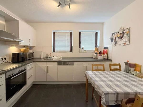 Immobilie in Weyhe - Top moderne 4-Zi.-Whg. (vermietet) mit Balkon und Garage in Weye - Bild 2