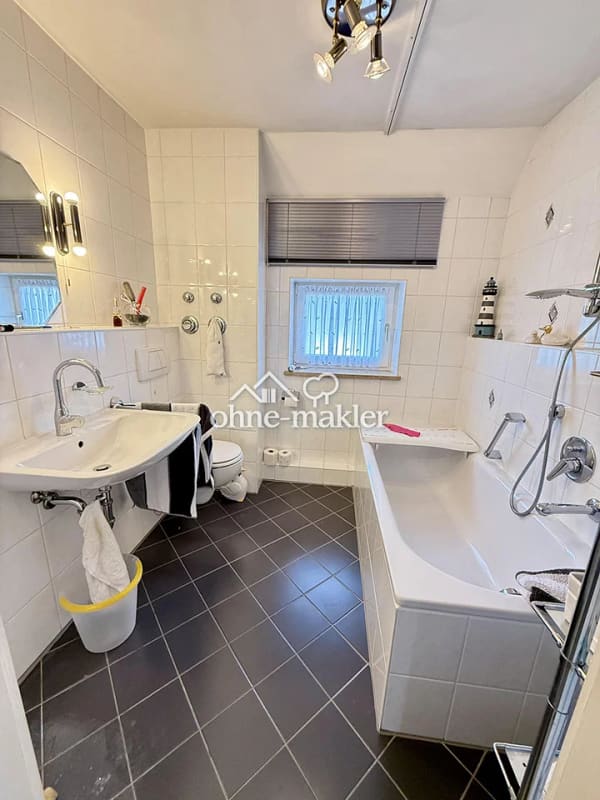 Immobilie in Aystetten - Sonniges Zuhause mit Südbalkon - 2-Zimmer-Wohnung zum Selbstbezug - Provisonsfrei - Bild 4