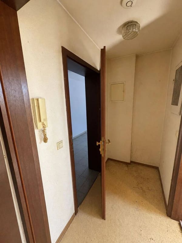 Immobilie in Philippsburg - Leerstehende DG-Wohnung mit vielseitigem Entwicklungspotenzial - Bild 3