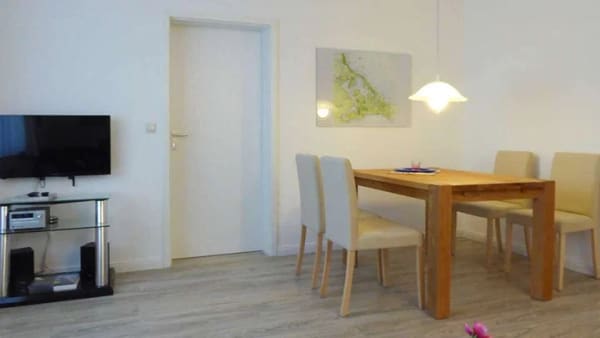 Immobilie in Heringsdorf - Schloß Hohenzollern - Neubau, strandnah  - Bild 2