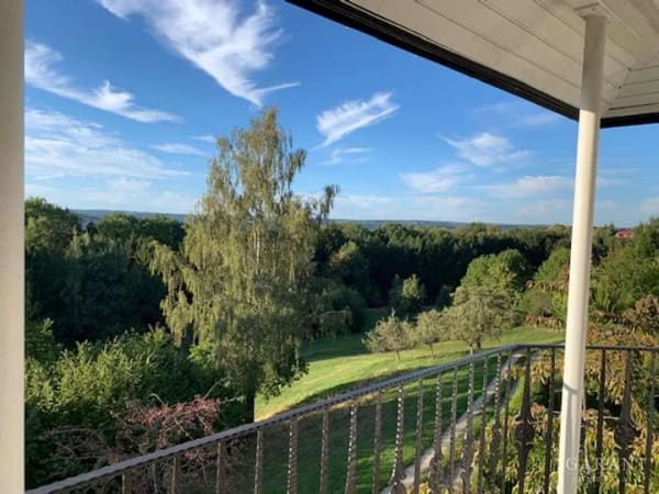 Immobilie in Lorch - Außergewöhnliches Haus in selten schöner Aussichtslage! - Bild 1