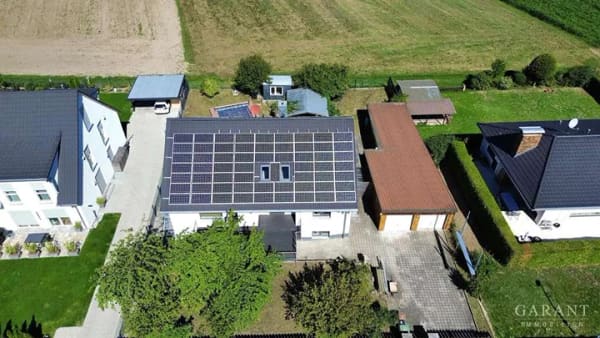 Immobilie in Großenseebach - Fast 300 qm voller Möglichkeiten - großzügiges Wohnen mit Pool & Garten - Bild 0