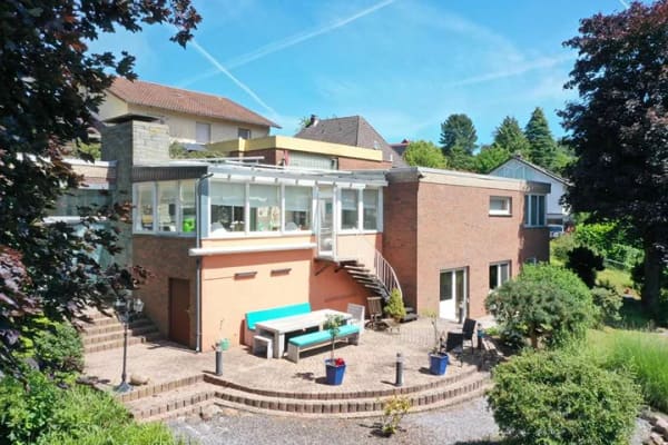 Immobilie in Porta Westfalica - Großzügig Wohnen in bevorzugter Wohnlage - Bild 0