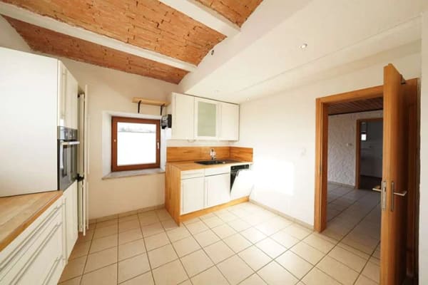 Immobilie in Maierhöfen - Tolle 2 bis 3 Zimmer Wohnung als Ferienwohnung, Kapitalanlage, zur Vermietung, Nutzraum für Gewerbe - Bild 1