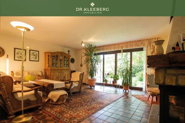 Immobilie in Saerbeck - Großzügiges Einfamilienhaus mit Gartenidylle in ruhiger Lage von Saerbeck - Bild 2