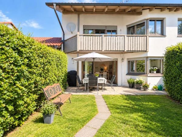 Immobilie in Sankt Wolfgang - "SCHICKE GARTENWOHNUNG - DEMNÄCHST FREI" - Bild 0