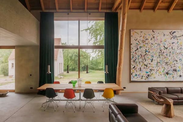 Immobilie in Gerswalde - Architektonisches Ensemble mit Wohnscheune, Gäste- und Saunahaus auf 5.000 m² - Bild 0