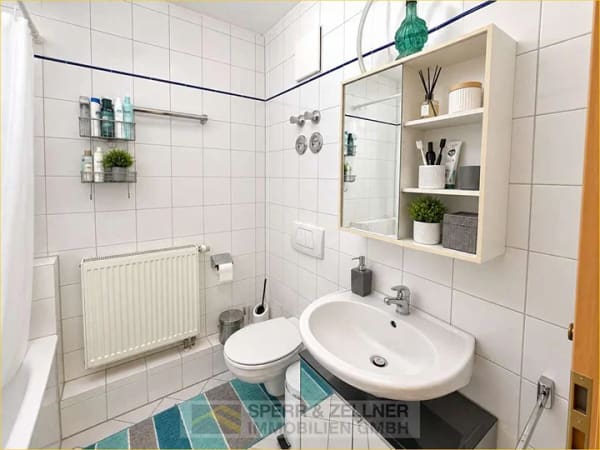 Immobilie in Dorfen - Dorfen: Gepflegte 1-Zimmer-Wohnung mit Balkon und Tiefgaragenstellplatz nahe dem Stadtzentrum - Bild 4