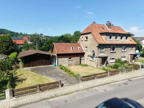 Immobilie in Bad Pyrmont - Großes Haus. Großer Garten. Kleiner Preis. - Bild 0