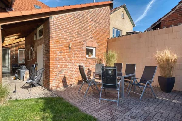 Immobilie in Nordstemmen - Sanierter Klassiker mit Wohlfühlgarantie: Großzügiges Wohnen mit Gartenidylle - Bild 4
