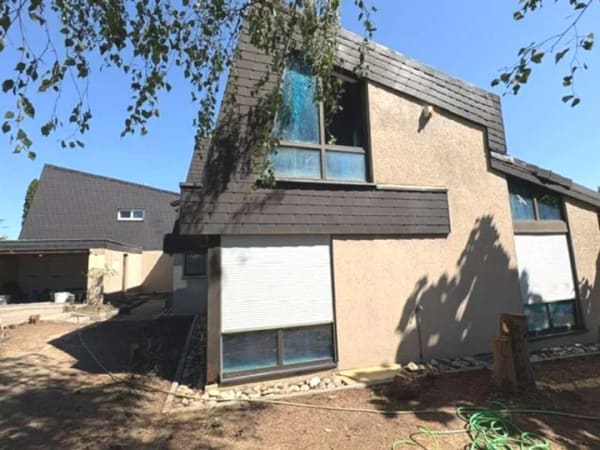 Immobilie in Schwaigern - Frisch modernisiertes Architektenhaus mit Flair und  freiem Blick ***** - Bild 0