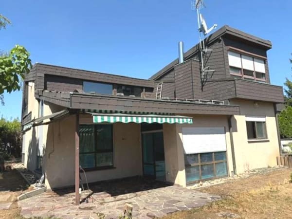 Immobilie in Schwaigern - Frisch modernisiertes Architektenhaus mit Flair und  freiem Blick ***** - Bild 1