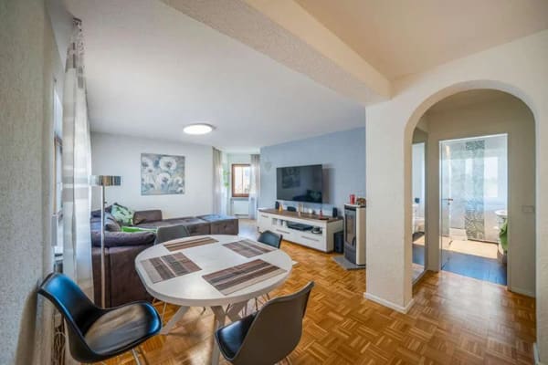 Immobilie in March - Traum EG Wohnung mit Garten und Terrasse und 70qm NF im Keller - Bild 4