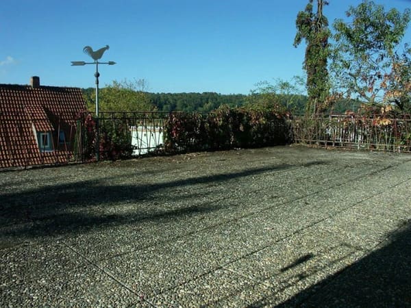 Immobilie in Erlenbach b.Marktheidenfeld -  Weinort Erlenbach- Ideal für die große Familie - Bild 1