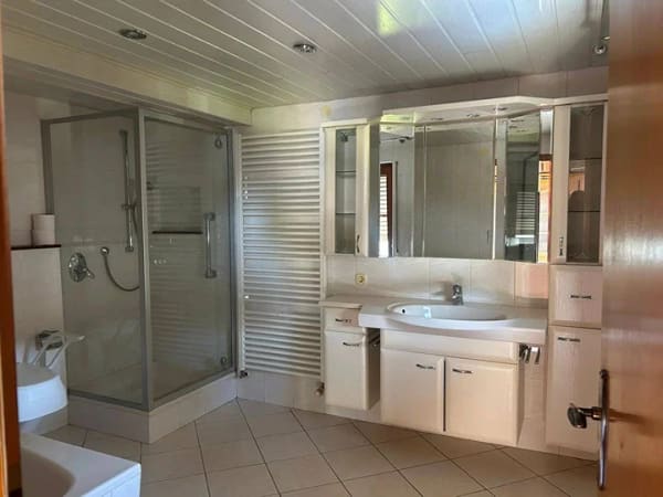 Immobilie in Riedbach - Riedbach OT - SOFORT VERFÜGBAR – Gemütliches Wohnhaus in ruhiger Lage mit vielen Möglichkeiten! - Bild 4