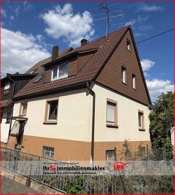 Immobilie in Neckartailfingen - Nostalgisches Wohnen mit Charme - Handwerker aufgepasst! - Bild 0