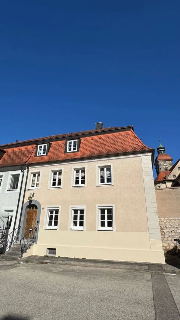 Immobilie in Ellingen - Generationen Haus-2 Familien mit Garten - Bild 0