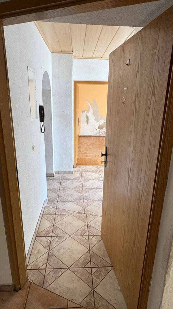 Immobilie in Ellingen - Generationen Haus-2 Familien mit Garten - Bild 2
