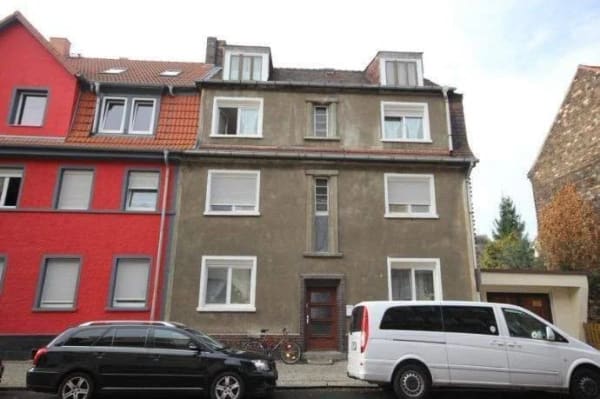 Immobilie in Bitterfeld-Wolfen - Voll vermietetes 4-Familienhaus in Bitterfeld - Wolfen, OT Bitterfeld - Bild 2
