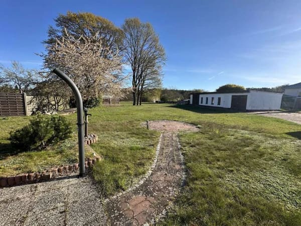 Immobilie in Wesenberg - Zwei Häuser auf ca. 1.561 m² - ideal für Mehrgenerationenwohnen - Bild 4