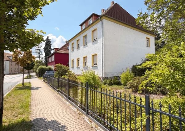 Immobilie in Bad Belzig - Kapitalanlage mit Perspektive – zwei Wohnungen und großzügiges Grundstück zentral in Bad Belzig - Bild 2