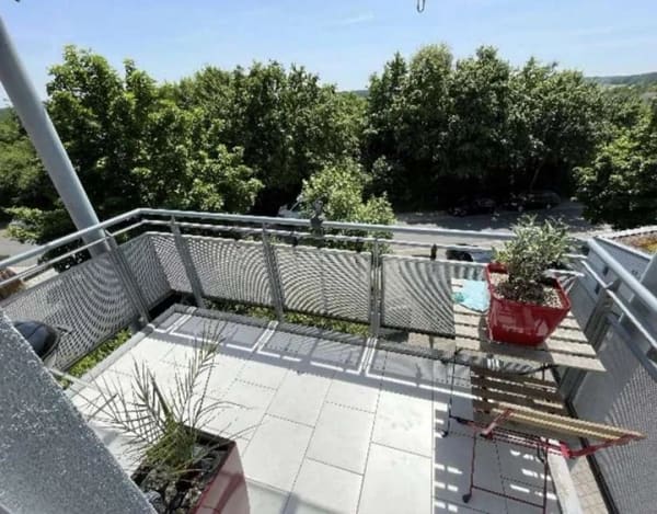 Immobilie in Ammerndorf - Einzigartige Galeriewohnung mit Süd-Balkon und unverbaubarem Blick ins Biberttal - Bild 3