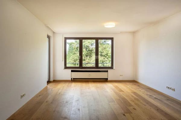 Immobilie in Altbach - Sehr schöne 2-Zimmer-Eigentumswohnung in Altbach – ruhig, bezugsfertig, mit Stellplatz & Fahrrad-Box - Bild 1