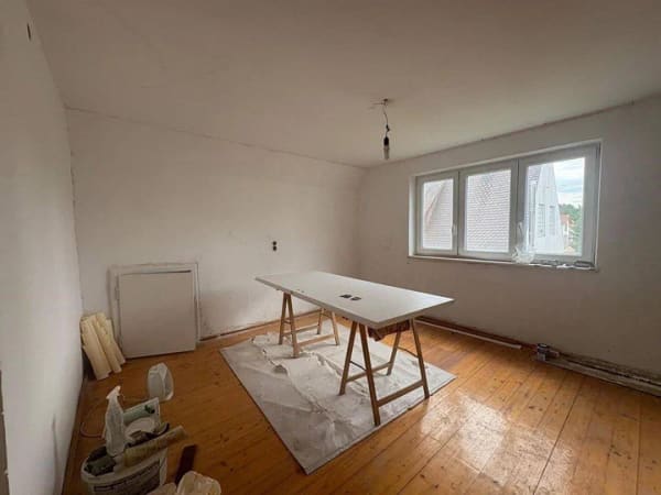 Immobilie in Altenmünster - Sanierungsbedürftiges Haus mit großem Grundstück - Bild 1