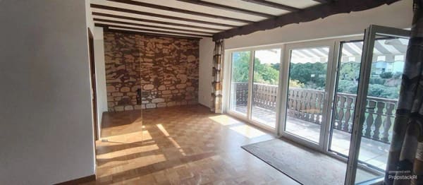 Immobilie in Wilhelmsfeld - Stilvoll Wohnen - Waldrand - Wohnung im REH Stil - Garage - Balkon - Terrasse - Gartengrundstück - Bild 3