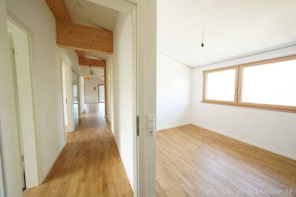 Immobilie in Maierhöfen - !!!Schnäppchen!!! Riesiges saniertes Einfamilienhaus, zum Teil  in KfW 55 Standard, nah bei Isny - Bild 4