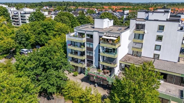 Immobilie in Aschheim - Dachterrassenwohnung mit großzügiger Sonnenterrasse in - Bild 0