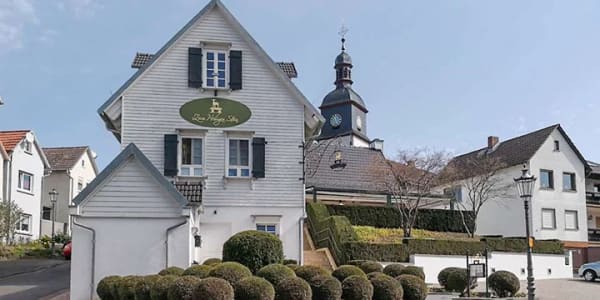 Immobilie in Lich - Wunderschönes, exclusives ehemaliges Restaurant mit Wohnung im historischen Umfeld - Bild 1