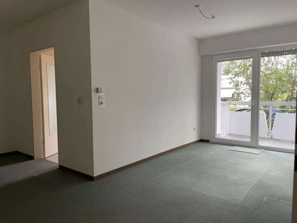 Immobilie in Gauting - FREI! Renovierungsbedürftige Wohnung Nahe Zentrum und Bahnhof - Bild 2