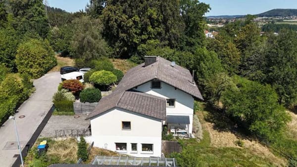 Immobilie in Wilhelmsdorf - Künstlerhaus auf Traumgrundstück - Bild 3