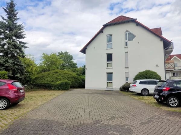 Immobilie in Waldböckelheim - Miete sparen- selbst einziehen,  Erstbezug nach Sanierung  1-ZKB mit Balkon - Bild 3
