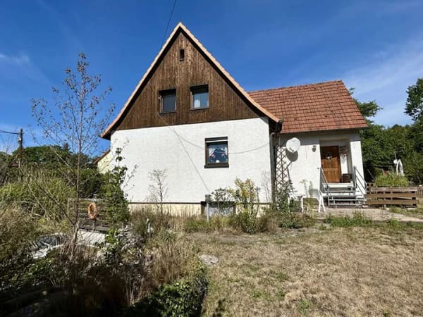 Immobilie in Spardorf - Renovierungsbedürftiges Einfamilienhaus mit großem Grundstück - Bild 3