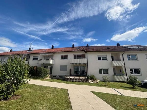 Immobilie in Kernen im Remstal - Bezugsfreie 2,5-Zi-Wohnung inkl. Garage in ruhiger Wohnlage - Bild 1