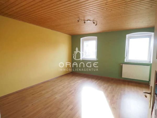 Immobilie in Mödingen - HIER PASST IHR GANZES LEBEN REIN: WOHNHAUS, WERKSTATT, STALL, SCHEUNE & MASCHINENHALLE - Bild 3