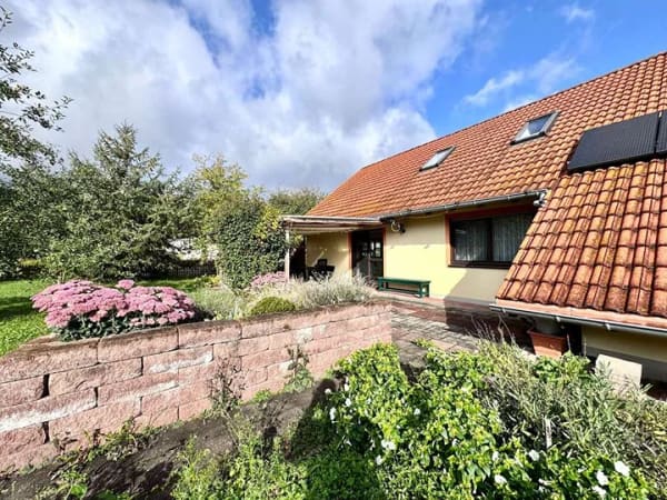 Immobilie in Gerstungen - Freistehendes Einfamilienhaus in ruhiger Lage - Bild 1