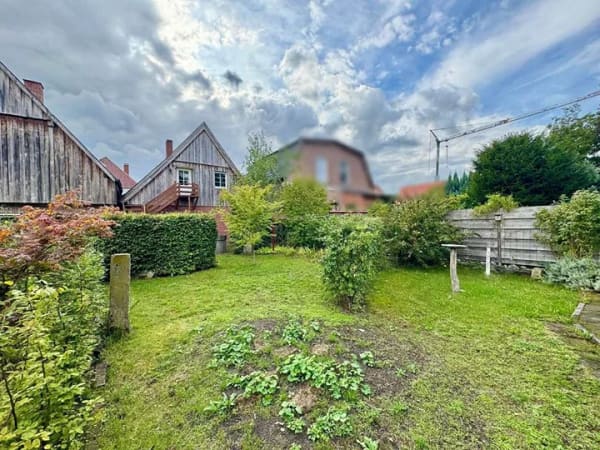 Immobilie in Neuenhaus - Gepflegtes Wohnhaus mit zwei Wohneinheiten im Herzen von Neuenhaus - Bild 2