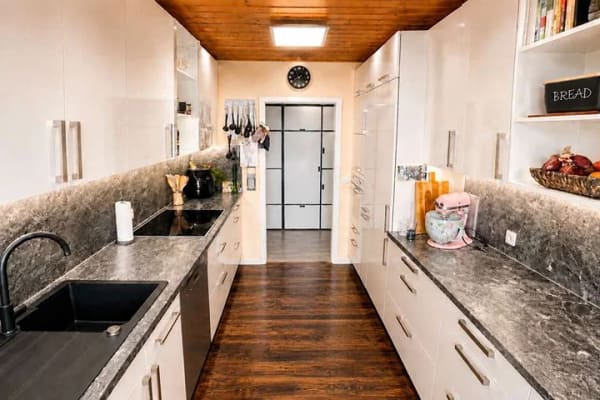 Immobilie in Baindt - Im privaten Bieterverfahren: Lichtdurchflutete 4-Zimmer-Wohnung mit Panoramaausblick in Baindt - Bild 4